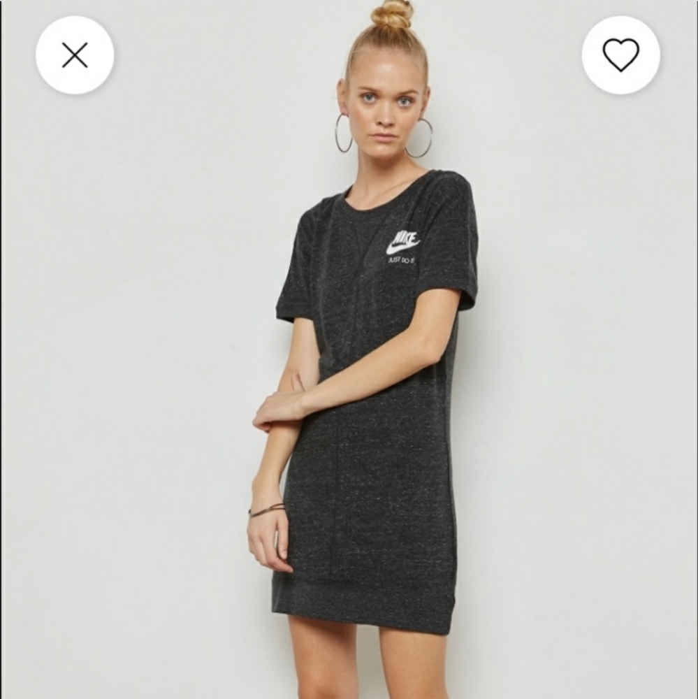 Nike womens grey dress